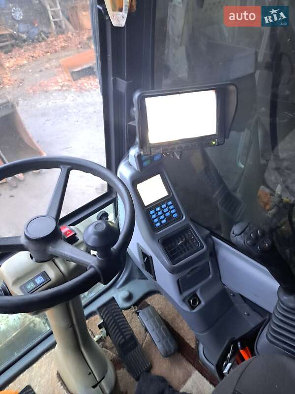 Колесный экскаватор Komatsu PW 2010 в Виннице