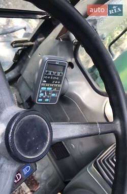 Колесный экскаватор Komatsu PW 2004 в 