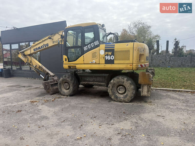 Колесный экскаватор Komatsu PW 2006 в Виннице