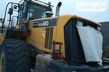 Фронтальні навантажувачі Komatsu WA 2007 в Києві