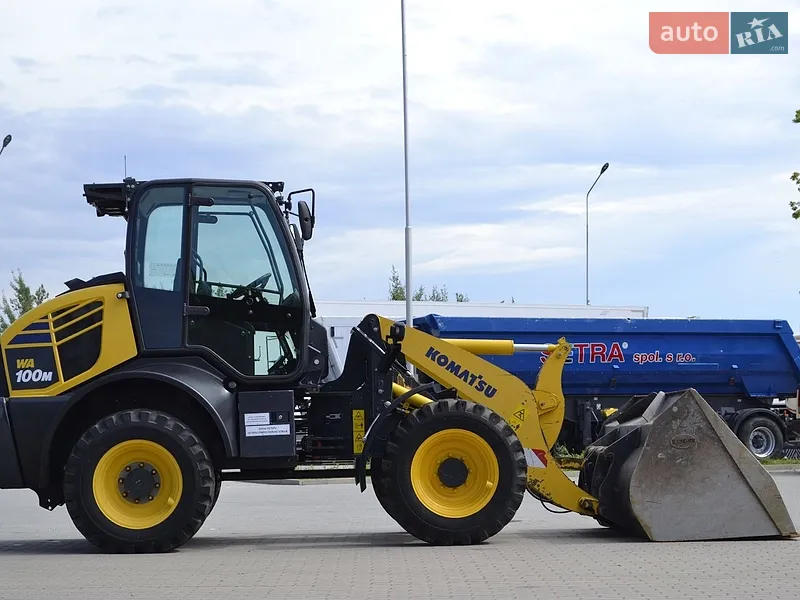 Komatsu WA 2023