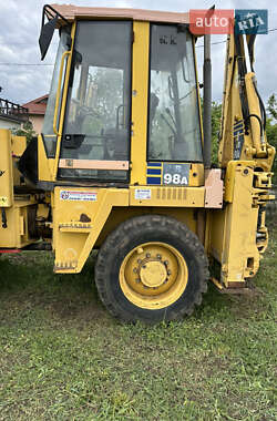 Экскаватор погрузчик Komatsu WB 2005 в 