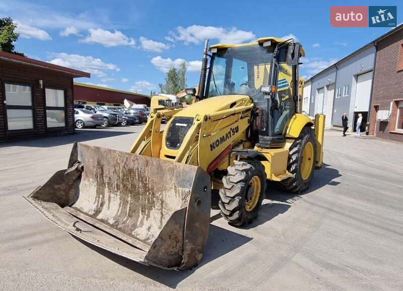 Экскаватор погрузчик Komatsu WB 2008 в Николаеве