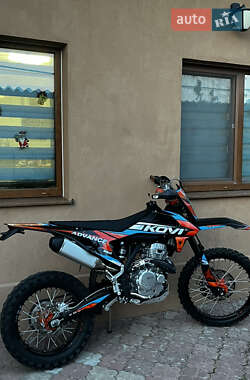 Мотоцикл Позашляховий (Enduro) Kovi 250 Advance 2024 в Новій Одесі