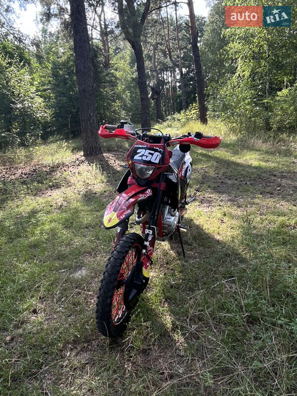 Мотоцикл Внедорожный (Enduro) Kovi 250 Advance 2021 в 