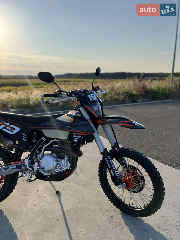 Мотороллер Kovi 300i Pro S 2021 в Ковеле фото Мотороллер Kovi 300i Pro S 2021 в Ковеле