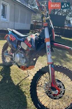 Мотоцикл Внедорожный (Enduro) Kovi 450i Pro KT 2021 в 