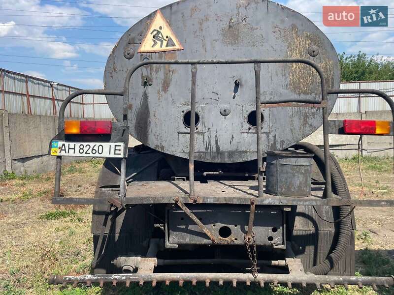 Цистерна КрАЗ 250 1986 в Каменском