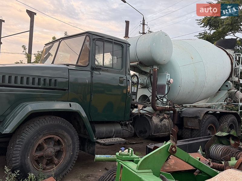 Бетонозмішувач (Міксер) КрАЗ 250 1988 в Дніпрі