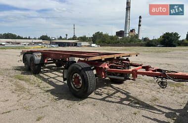 Контейнеровоз Krone ADF 2001 в Умани