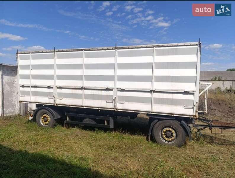 Контейнеровоз Krone AZ 2015 в Сахновщине