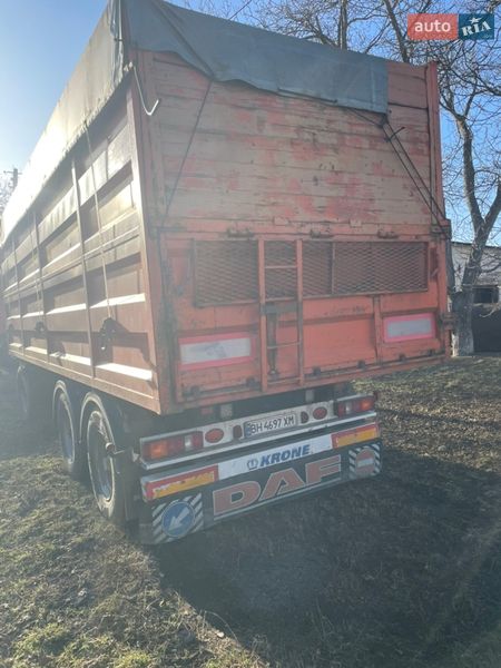 Контейнеровоз Krone AZ 2004 в Подільську