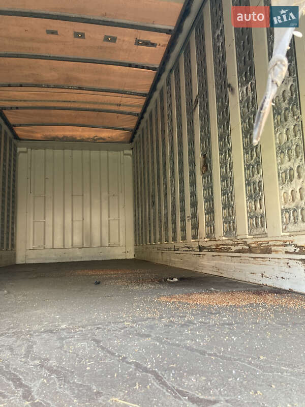 Фургон Krone BDF 2003 в Сквире