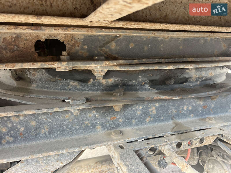 Контейнеровоз Krone BDF 2002 в Кременчуге