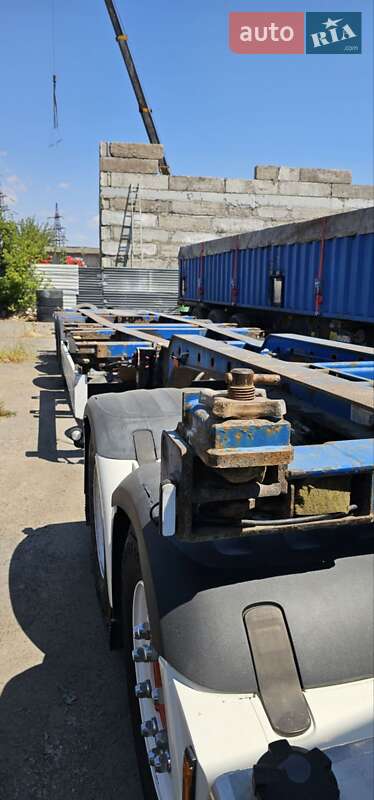 Контейнеровоз Krone BPW 2004 в Одессе