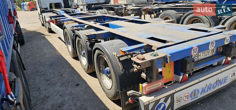 Контейнеровоз Krone BPW 2004 в Одессе