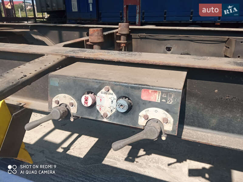 Контейнеровоз Krone BPW 2001 в Житомирі