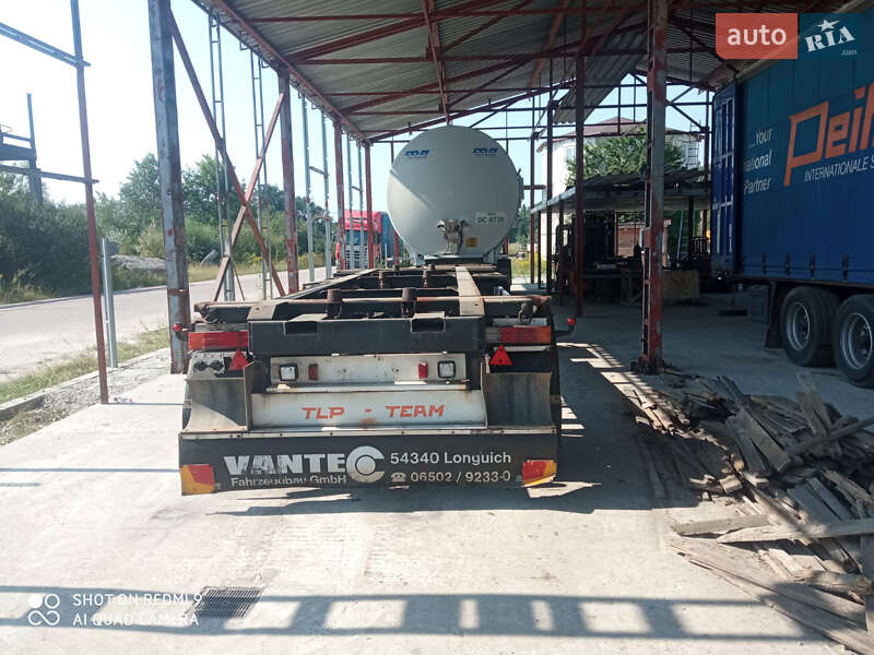 Контейнеровоз Krone BPW 2001 в Житомирі