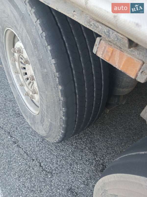 Тентованный борт (штора) - полуприцеп Krone Profi Liner 2009 в Ужгороде