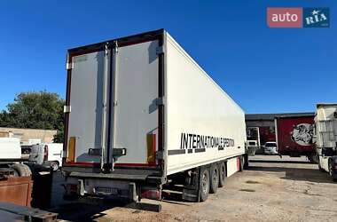 Рефрижератор напівпричіп Krone Profi Liner 2011 в Дніпрі