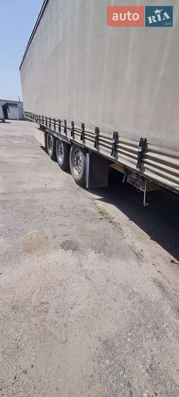 Тентованный борт (штора) - полуприцеп Krone SAF 2011 в Новом Буге