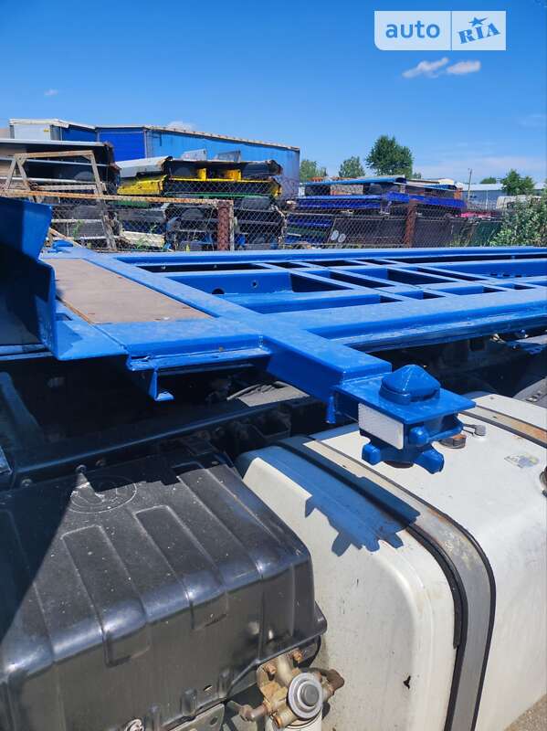 Контейнеровоз полуприцеп Krone SAF 2006 в Умани