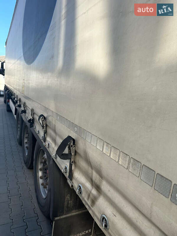 Тентований борт (штора) - напівпричіп Krone SAF 2015 в Коломиї