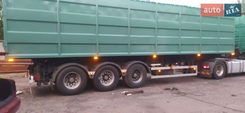 Самоскид напівпричіп Krone SAF 2006 в Кривому Розі