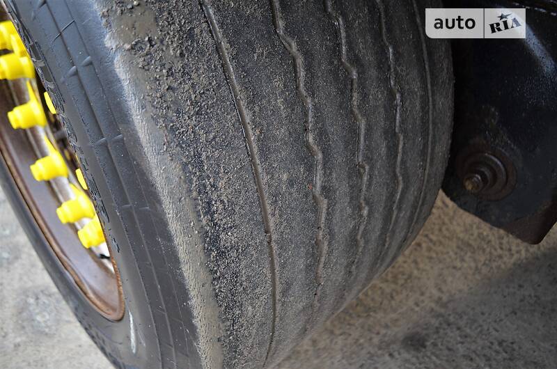 Тентованный борт (штора) - полуприцеп Krone SD 27 2011 в Львове