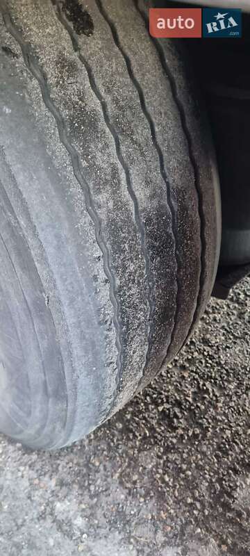 Тентованный борт (штора) - полуприцеп Krone SD 2015 в Львове