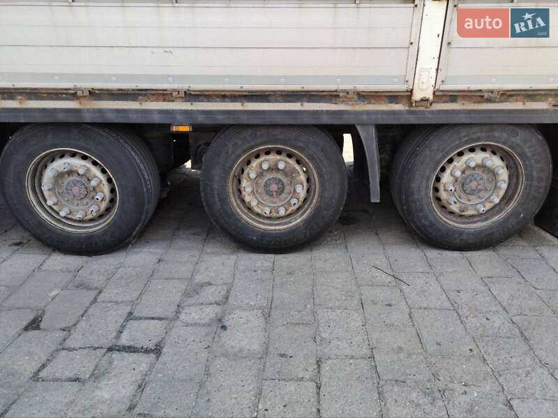 Тентованный борт (штора) - полуприцеп Krone SD 2013 в Киеве