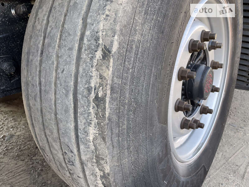 Тентованный борт (штора) - полуприцеп Krone SD 2013 в Львове