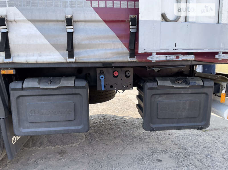 Тентованный борт (штора) - полуприцеп Krone SD 2013 в Львове