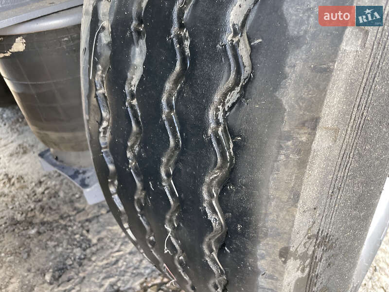 Тентований борт (штора) - напівпричіп Krone SD 2011 в Львові