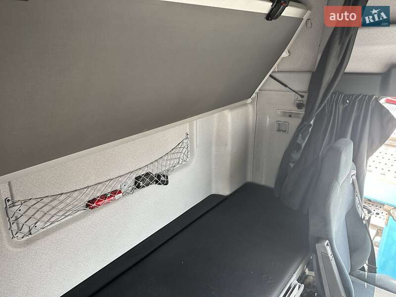 Тентованный борт (штора) - полуприцеп Krone SD 2015 в Киеве фото 13 Тентованный борт (штора) - полуприцеп Krone SD 2015 в Киеве