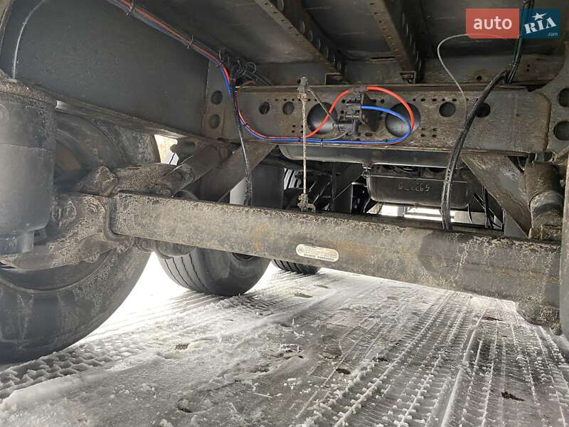 Тентованный борт (штора) - полуприцеп Krone SD 2013 в Киеве