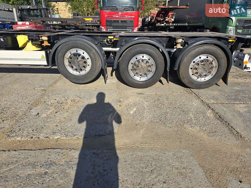 Контейнеровоз полуприцеп Krone SD 2017 в Одессе фото 4 Контейнеровоз полуприцеп Krone SD 2017 в Одессе