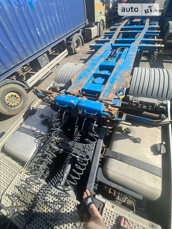 Контейнеровоз полуприцеп Krone SD 2008 в Одессе