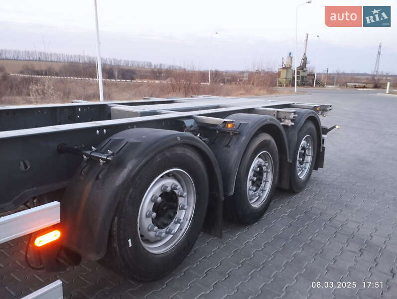 Контейнеровоз Krone SD 2011 в Голованівську фото 7 Контейнеровоз Krone SD 2011 в Голованівську