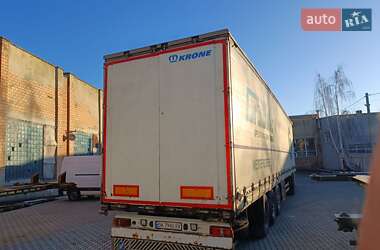 Тентованный борт (штора) - полуприцеп Krone SD 2010 в 