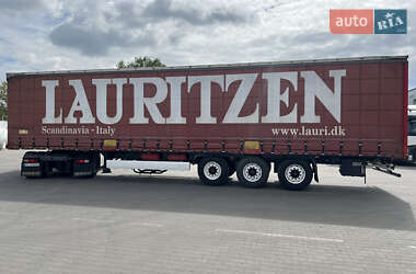 Тентований борт (штора) - напівпричіп Krone SD 2012 в Луцьку