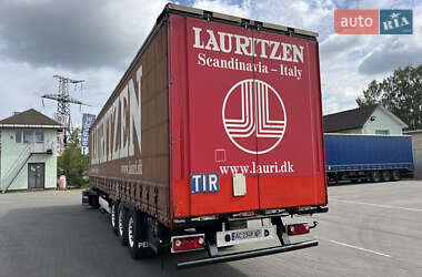 Тентований борт (штора) - напівпричіп Krone SD 2012 в Луцьку