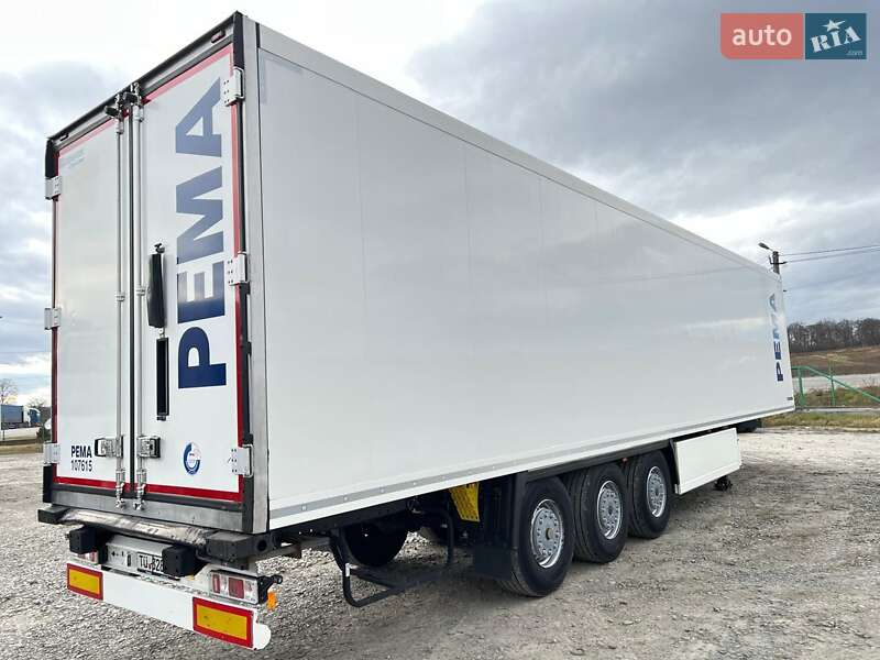 Рефрижератор полуприцеп Krone SD 2016 в Черновцах