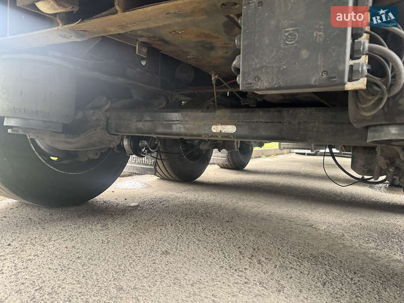 Контейнеровоз Krone SD 2013 в Киеве