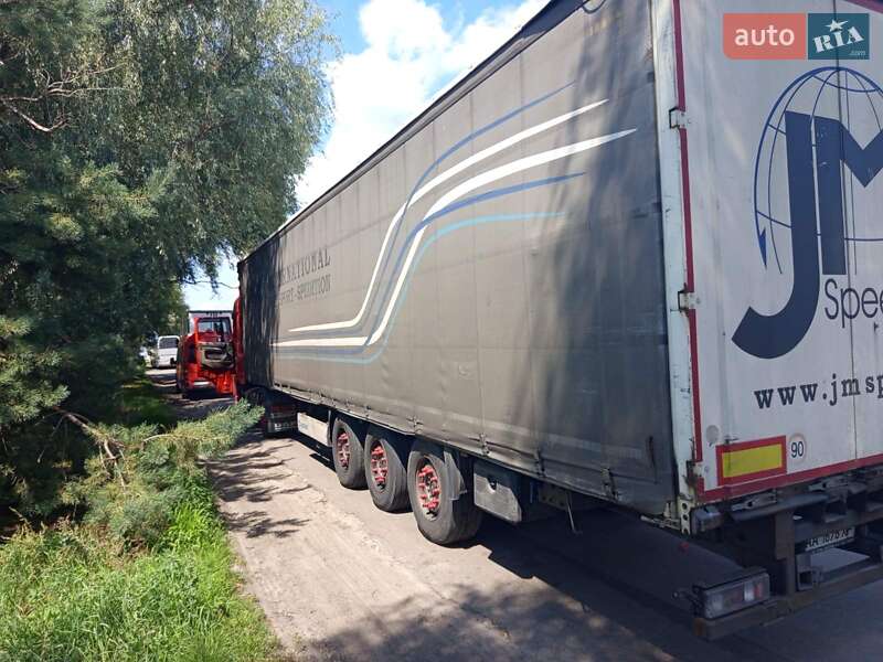 Тентованный борт (штора) - полуприцеп Krone SD 2014 в Киеве