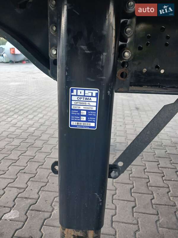 Тентованный борт (штора) - полуприцеп Krone SD 2019 в Львове