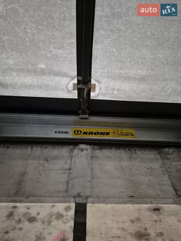 Тентованный борт (штора) - полуприцеп Krone SD 2014 в Киеве