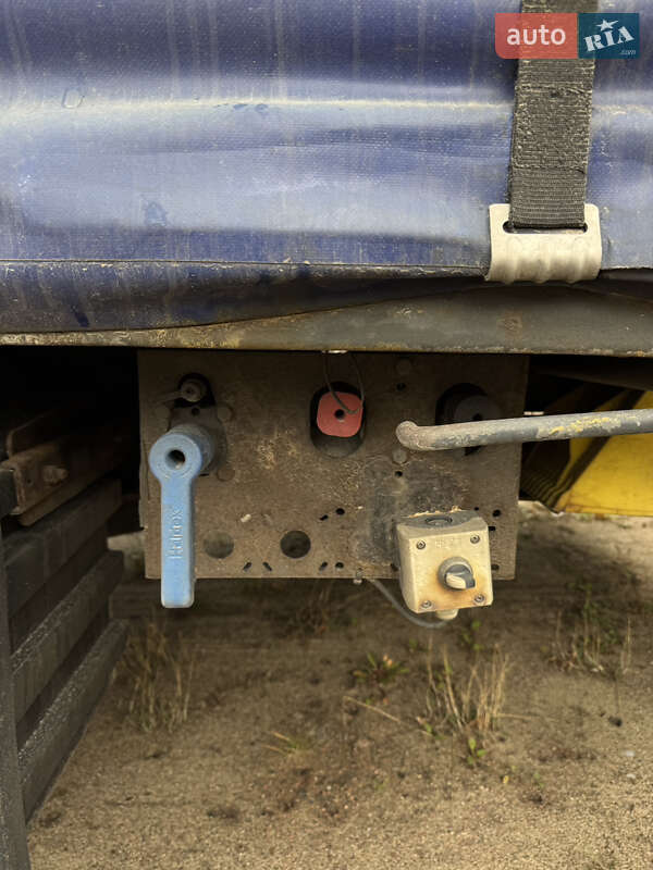 Тентований борт (штора) - напівпричіп Krone SD 2012 в Ковелі