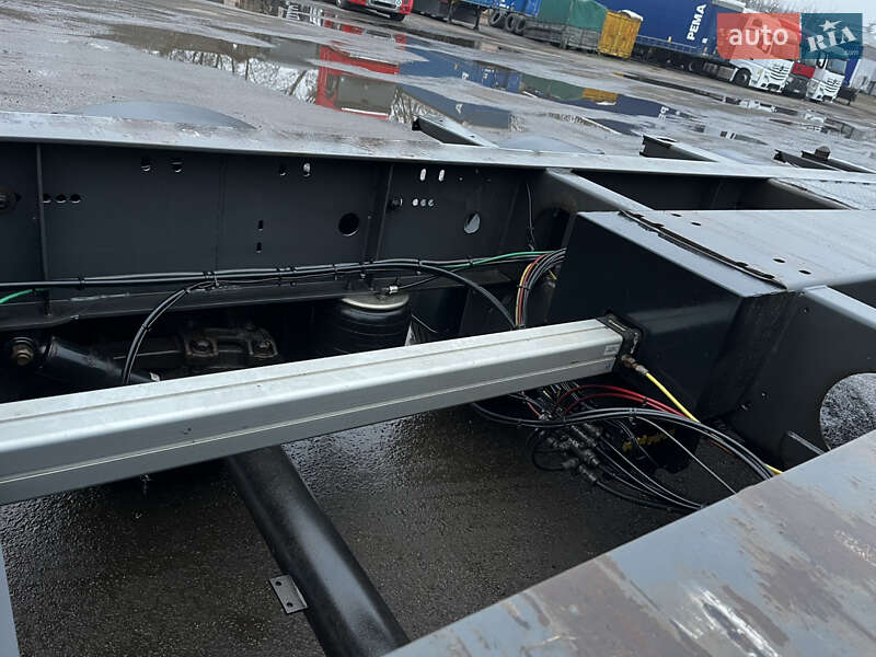 Контейнеровоз Krone SD 2014 в Луцке