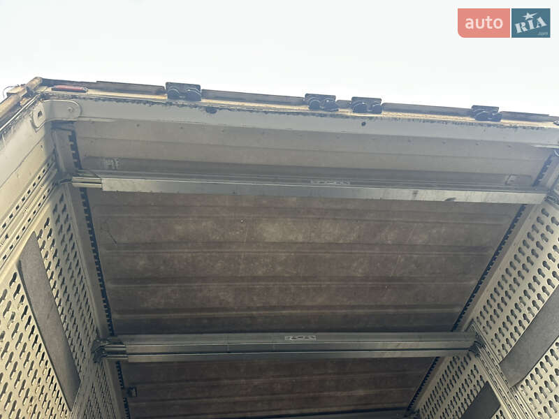 Фургон полуприцеп Krone SD 2017 в Луцке